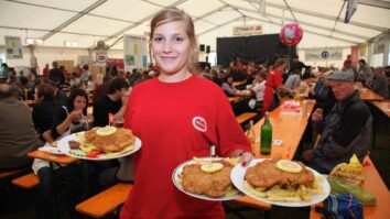 Globalizacija zajema v vedno večji meri tudi Pliberški jormak. Predstavnik kmetov Štefan Domej si želi več domačega in regionalnega kmetijstva na sejmišču, predvsem gastronomija bi lahko regionalno kakovost izpostavila kot […]