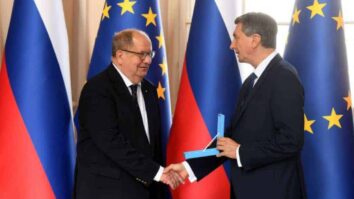 Spoštovani gospod predsednik, ekscelence, dame in gospodje, prijatelji in prijateljice!  Dolgoletni in legendarni avstrijski zvezni kancler dr. Bruno Kreisky je enkrat dejal, da se zgodovina maščuje mladim revolucionarjem na ta […]