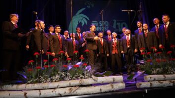 Pliberk Slovensko prosvetno društvo Edinost v Pliberku je minulo soboto vabilo na jubilejni koncert in hkrati na predstavitev nove zgoščenke MoPZ Foltej Hartman »Koroško srce«. S koncertom so pri SPD […]