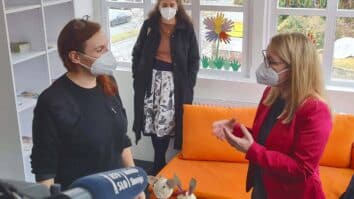 Ministrica za Slovence v zamejstvu in po svetu Helena Jaklitsch je bila v Gradcu na prvem uradnem obisku pri manj znani slovenski manjšini. Ministrici za Slovence v zamejstvu in po […]