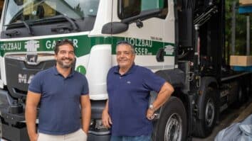 Pri tesarskem podjetju Gasser bodo letos investirali dva milijona evrov v nov stroj za razrez lesenih konstrukcij ter v nov tovornajak. V soboto, 30. septembra, ob 12.30 vabijo v Kajzaze […]