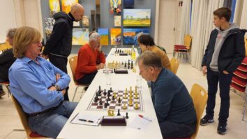 Šahisti ŠD Bekštanj in Slovenske športne zveze (SŠZ) so v četrtem krogu koroškega ekipnega prvenstva v obeh najvišjih deželnih ligah znova točkovali. V koroški ligi je moštvo ASKÖ Bekštanj v […]