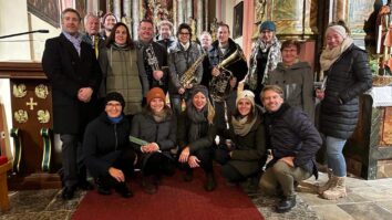 Na prvo adventno nedeljo je kulturno društvo Peter Markovič priredilo adventni koncert v farni cerkvi. »Domačinə pôjajo pa hôdajo« je bilo geslo letošnjega adventnega večera. Društvo je letos namreč vabilo […]