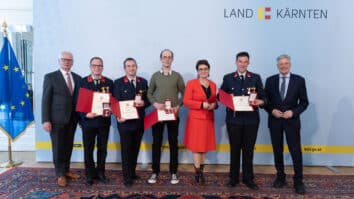 Dva velika častna znaka dežele Koroške in 25 častnih križev za reševanje življenj so podelili v četrtek, 5. aprila, v dvorani zrcal deželne vlade v Celovcu. Med prejemniki častnih križev […]