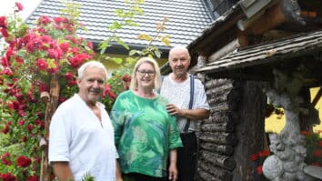 So družine, ki so poselile naše kraje, oblikovale pokrajino in kljubovale tako naravi kot političnim zapletom. Ko spoznamo njihovo usodo, se zavemo tudi svoje zgodovine. Ena takih družin je živela […]
