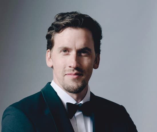 Gregor Einspieler iz Sramsičnikove rodbine v Stranjah pri Bilčovsu je eden tistih srečnežev, ki mu je služba tudi hobi, kakor pravi. In ventil. Poleg ribarjenja.  Celovec Dunaj, Pariz, Leipzig, München, […]