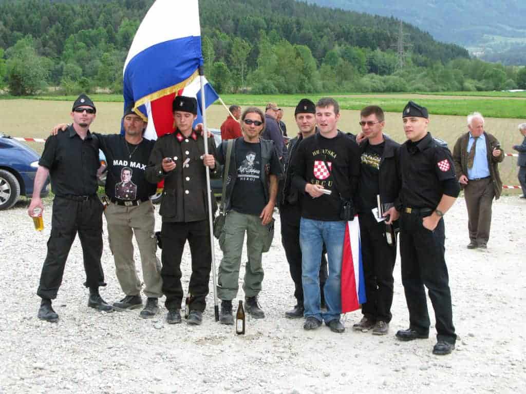 KRATKA ZGODOVINA – ZAČETKI USTAŠEV »Ustaša – hrvatska revolucionarna organizacija« je bilo skrajno-desničarsko, teroristično, tajno združenje, ki so ga Ante Paveliç in njegovi zaupniki ustanovili leta 1929 z razglasitvijo Kraljevine […]