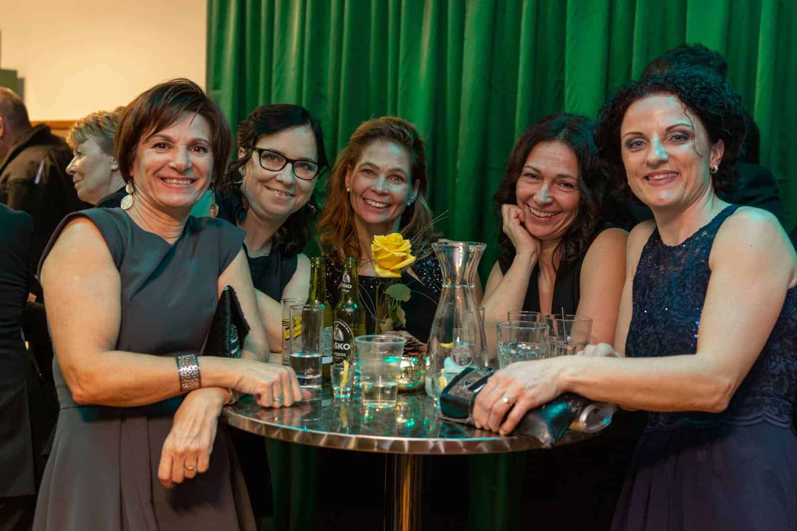 Šentprimož Kdor redno zahaja na ples Danice v Kulturni dom v Šentprimožu, ve, da je tam vedno zabavno. Nastop Danice, bogat srečolov, žrebanje glavnih nagrad, cocktail bar, diskoteka v kleti […]