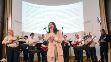 V Škofijski hiši v Celovcu je 4. novembra Društvo slovenskih pisateljev v Avstriji (DSPA) organiziralo dobrodelni koncert v znamenju slovenske in bosanske kulture. Občinstvo je uživalo v kratkočasnem programu skupin […]