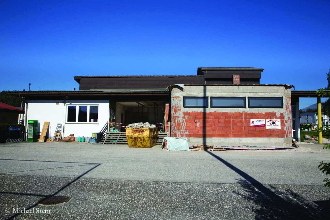 40 let je od tega, odkar so v Šentprimožu odprli Kulturni dom Danica. Za 40. obletnico naj bi Kulturni dom nanovo zablestel – dograjen in brez ovir. Društveniki prosijo za […]