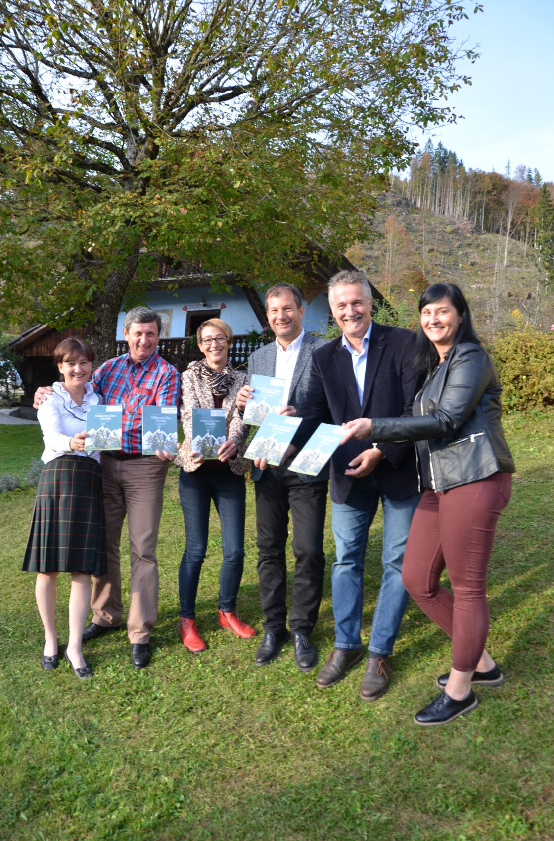 Lepena V čezmejnem projektu SmartTourist, namenjenem promociji kulturne in literarne dediščine, sta izšli prvi dve knjigi. Natanko, in sicer na dan točno sto let po tistem, ko je silovit jesenski […]