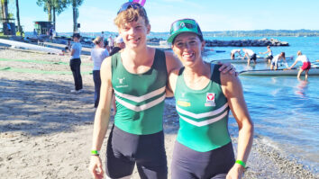 »Bil sem presenečen, da me je vprašala,« nam je povedal 18-letni Wrienz, ki bo letos maturiral na HTL v Beljaku. Minuli konec tedna je bil v sprintu z Magdaleno Lobnig hitrejši [&hellip;]