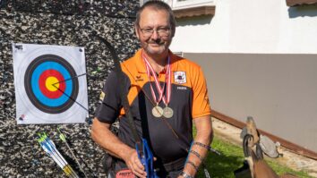 »Lokostrelstvo je obrobna športna panoga in vse si moraš plačati in organizirati sam,« pravi Neubersch, ki bi za kvalifikacijo za olimpijske igre leta 1996 moral nastopiti na kvalifikacijskih tekmovanjih v [&hellip;]