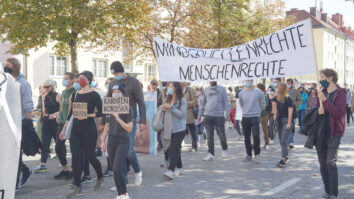 Letos mineva 70 let od podpisa Avstrijske državne pogodbe (ADP), ki je v svojem 7. členu zagotovila pravice slovenski narodni skupnosti na Koroškem in hrvaški narodni skupnosti na Gradiščanskem. Številni […]