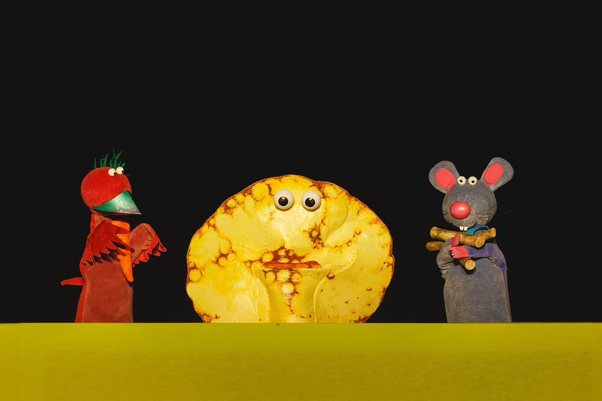 Abonma SIDEK: O vrabčku, mišku in palačinki