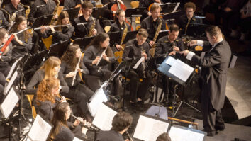 Ta se je v zadnjih desetletjih uspešno uveljavil na številnih državnih in mednarodnih tekmovanjih ter osvojil več prvih mest – med drugim na tekmovanjih v Italiji, Nemčiji, na Madžarskem in [&hellip;]