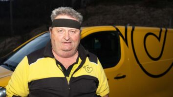 »Celo življenje sem bil pri pošti,« pove Charly, ko sediva za mizo pri Graceju, tako domačini pravijo njegovi hiši v središču Žitare vasi, med žitrajsko cerkvijo in kulturnim domom SPD [&hellip;]