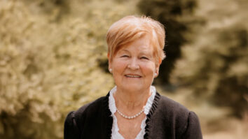 »Za svoje drage si živela, za dom si delala in skrbela, ljubezen v srca si sejala.« S temi besedami se je na osmrtnici poslovila družina od svoje mame, babice in [&hellip;]