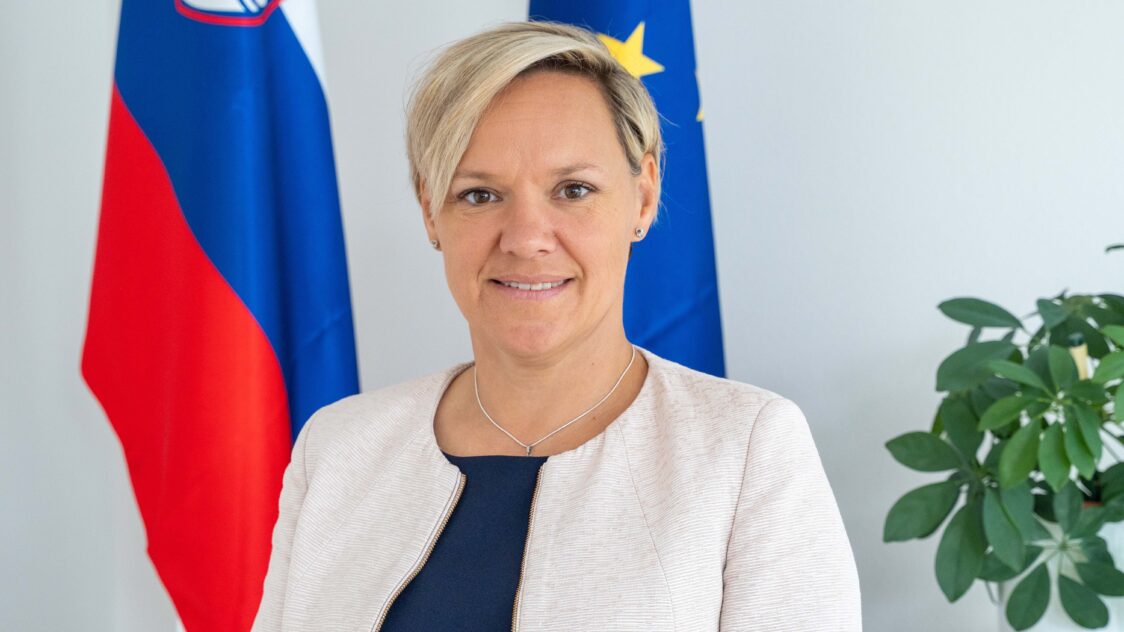 12. septembra vabite na vrt konzulata. Je večja odprtost konzulata ena od prednostnih nalog vašega mandata v Celovcu?&nbsp; MAJA BALANT SLOBODJANAC: Ob obisku Zadruge v Pliberku se nama je s [&hellip;]