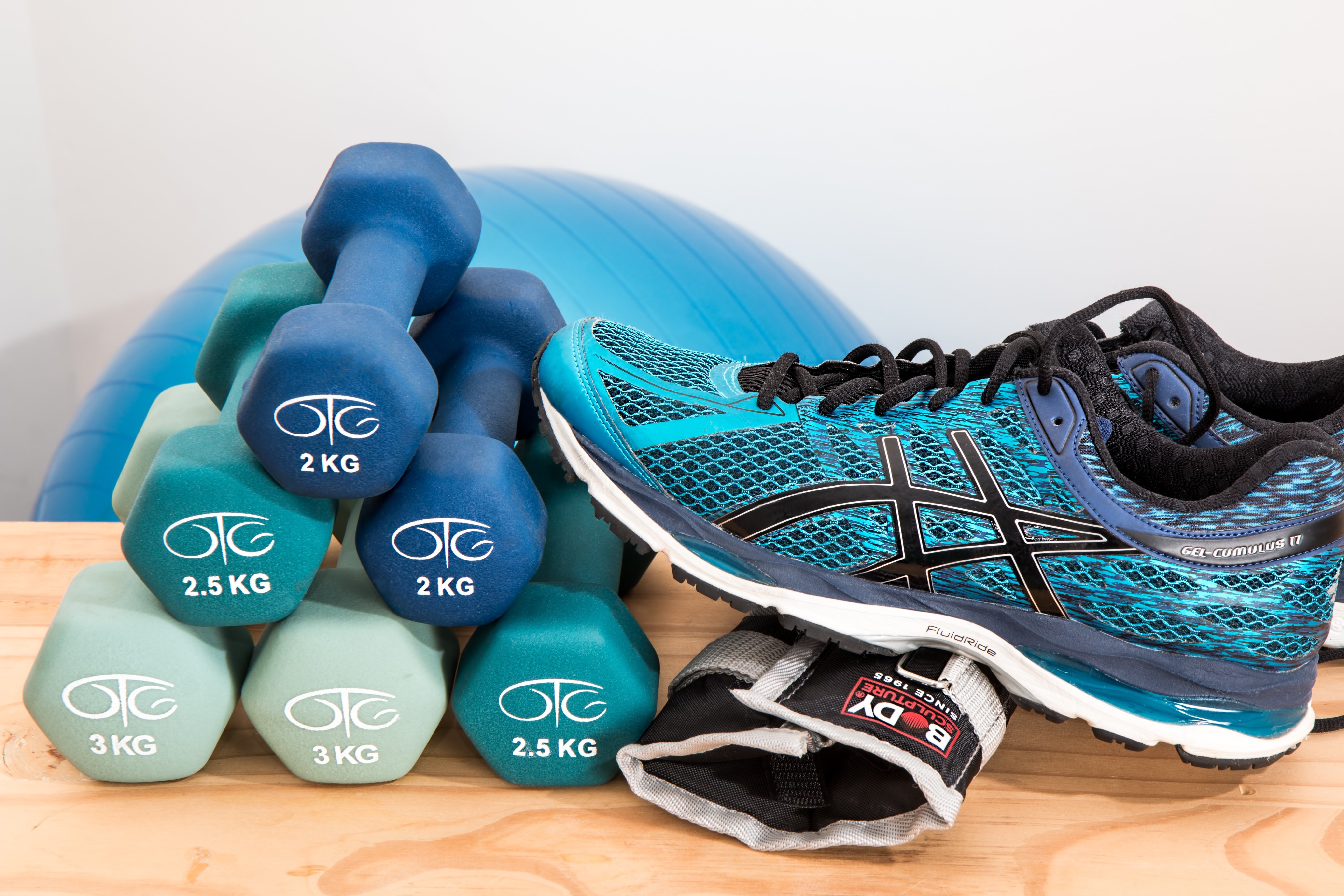 stevepb-dumbbells-2465478